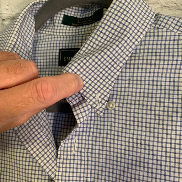 Embassy Row Men's Button Down Shirt - Picture 2 of 5
